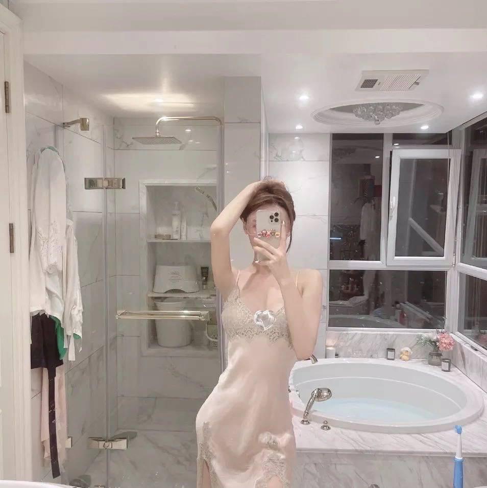 分享武昌区漂亮的兼职妹子