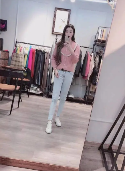 中南路天紫广场附近 体验妹子